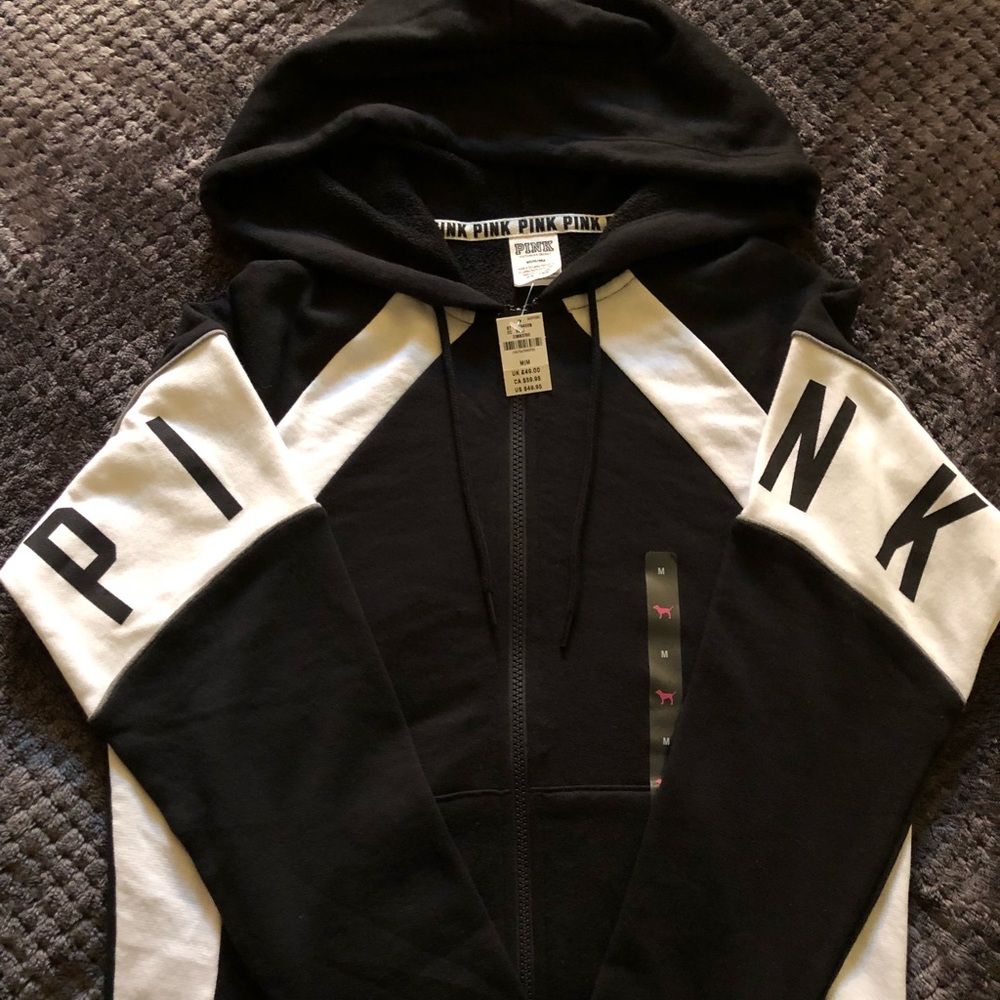 🎀 PINK Zip-Up Hoodie 🎀